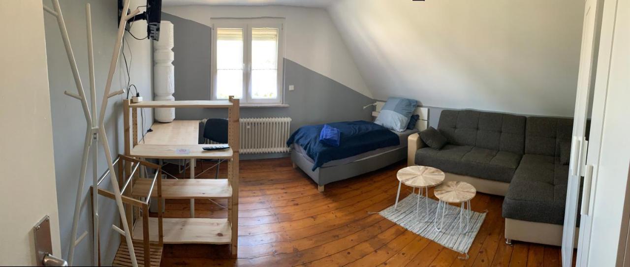 Monteurs Zimmer Noack Borssum Εξωτερικό φωτογραφία